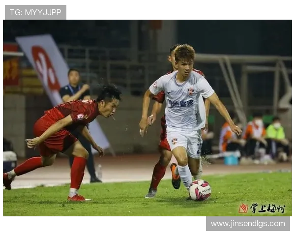 聚焦新赛季足球赛程解析强强对决看点与关键时间节点全面前瞻与观赛指南